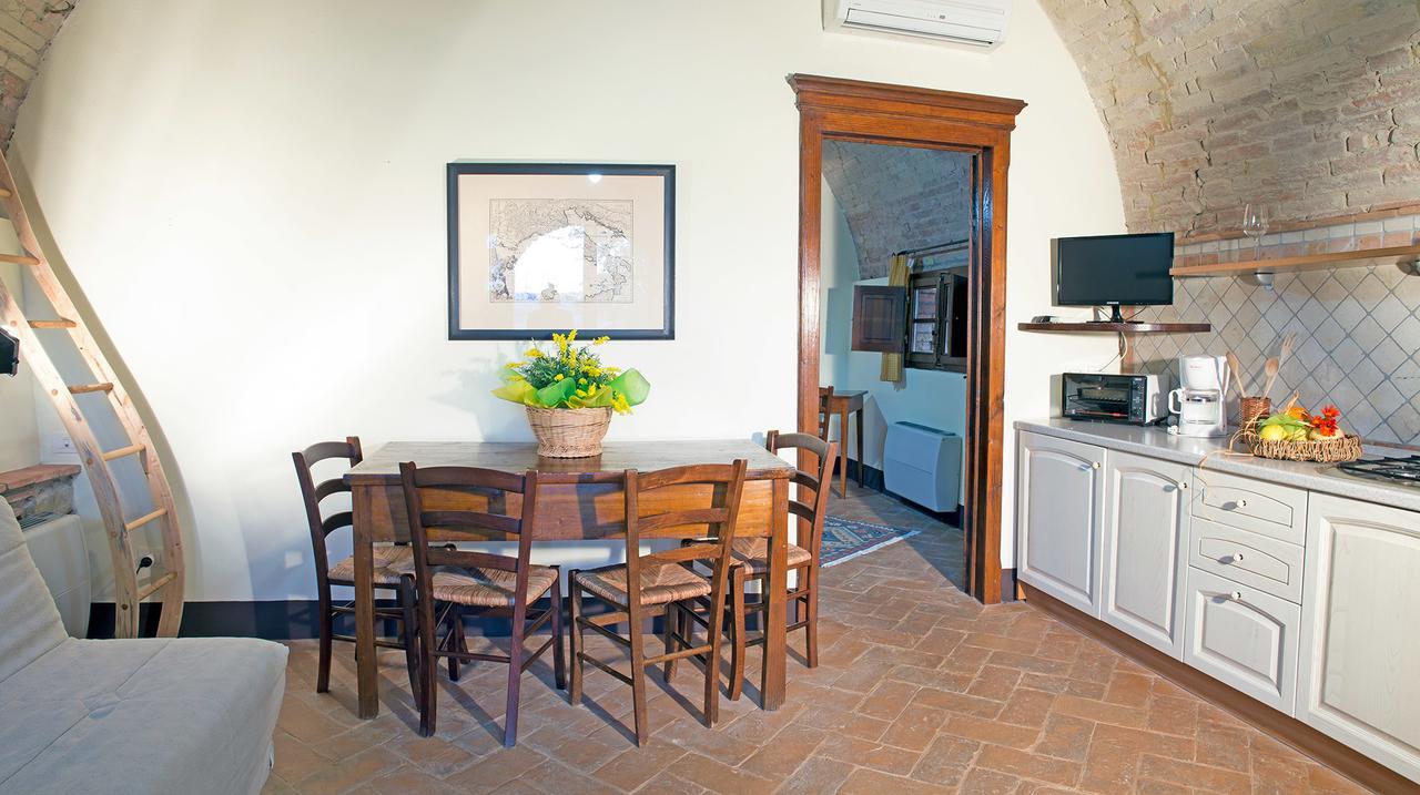 Residenza Storica Casale Pozzuolo Villa Cinigiano Exteriör bild