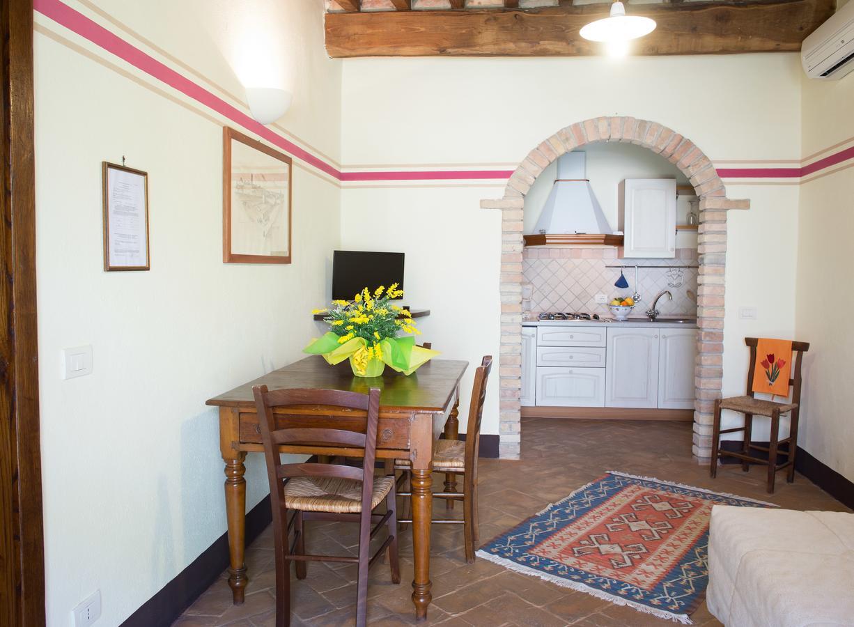 Residenza Storica Casale Pozzuolo Villa Cinigiano Exteriör bild